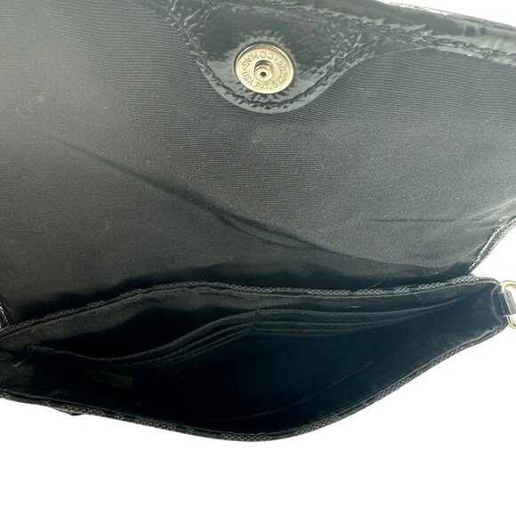 Coach Black Signature C Wristlet Clutch Bag With Snap Closure & Interior Pockets - Picture 5 of 5